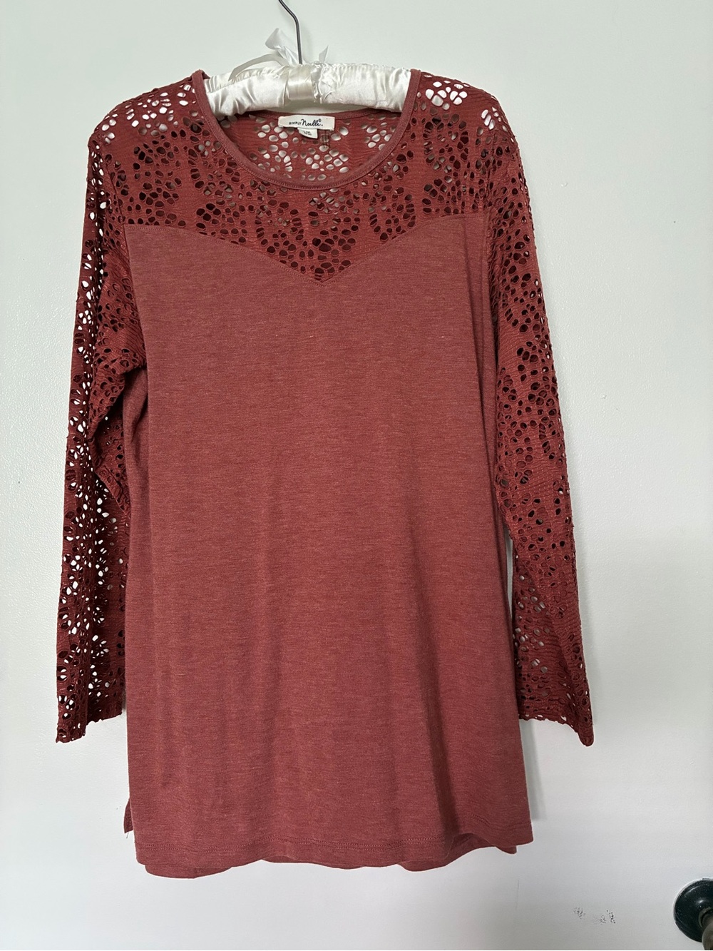 Simply Noelle Rust Crochet Long-Sleeve Top